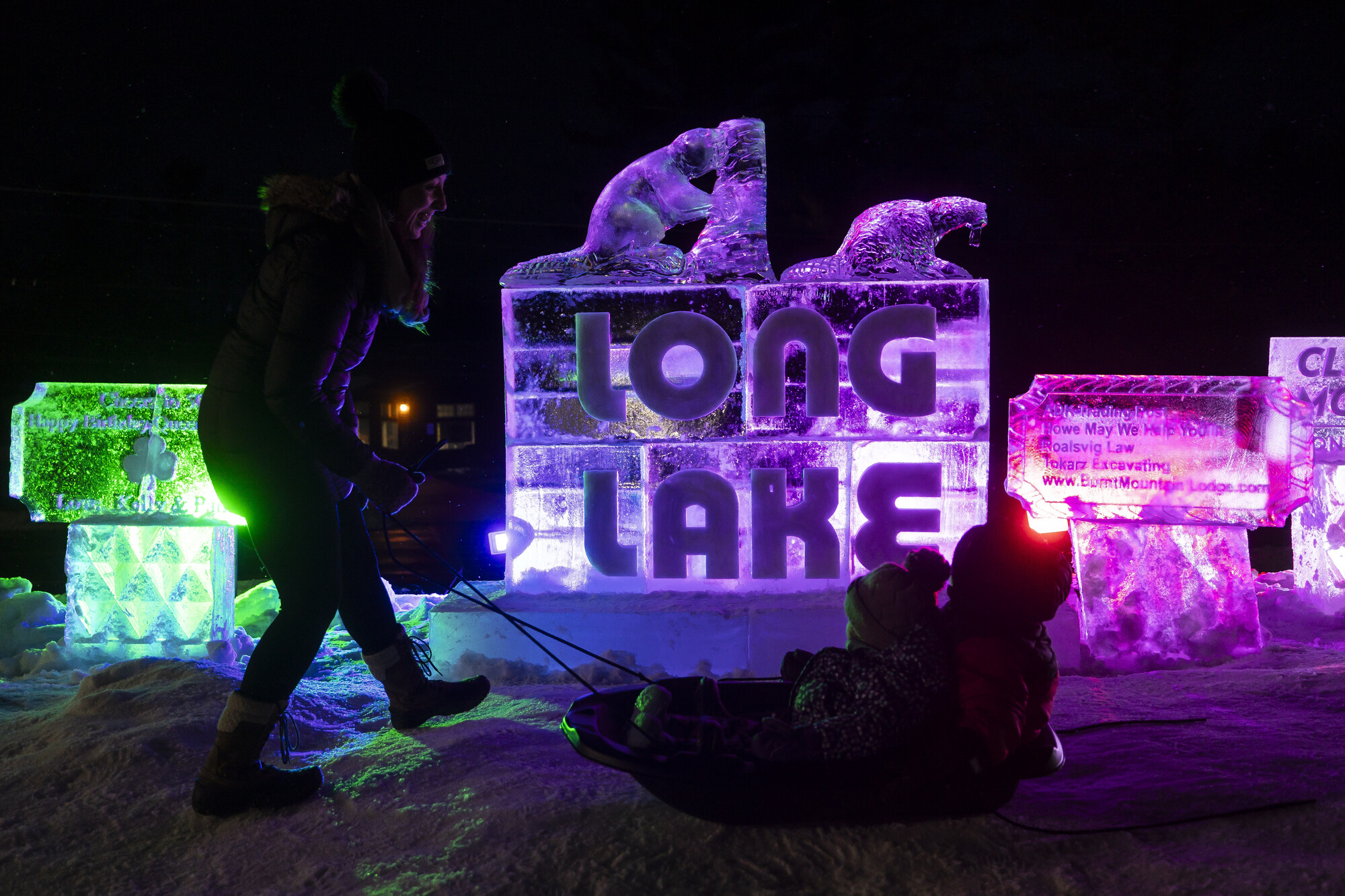 Long Lake ice carving