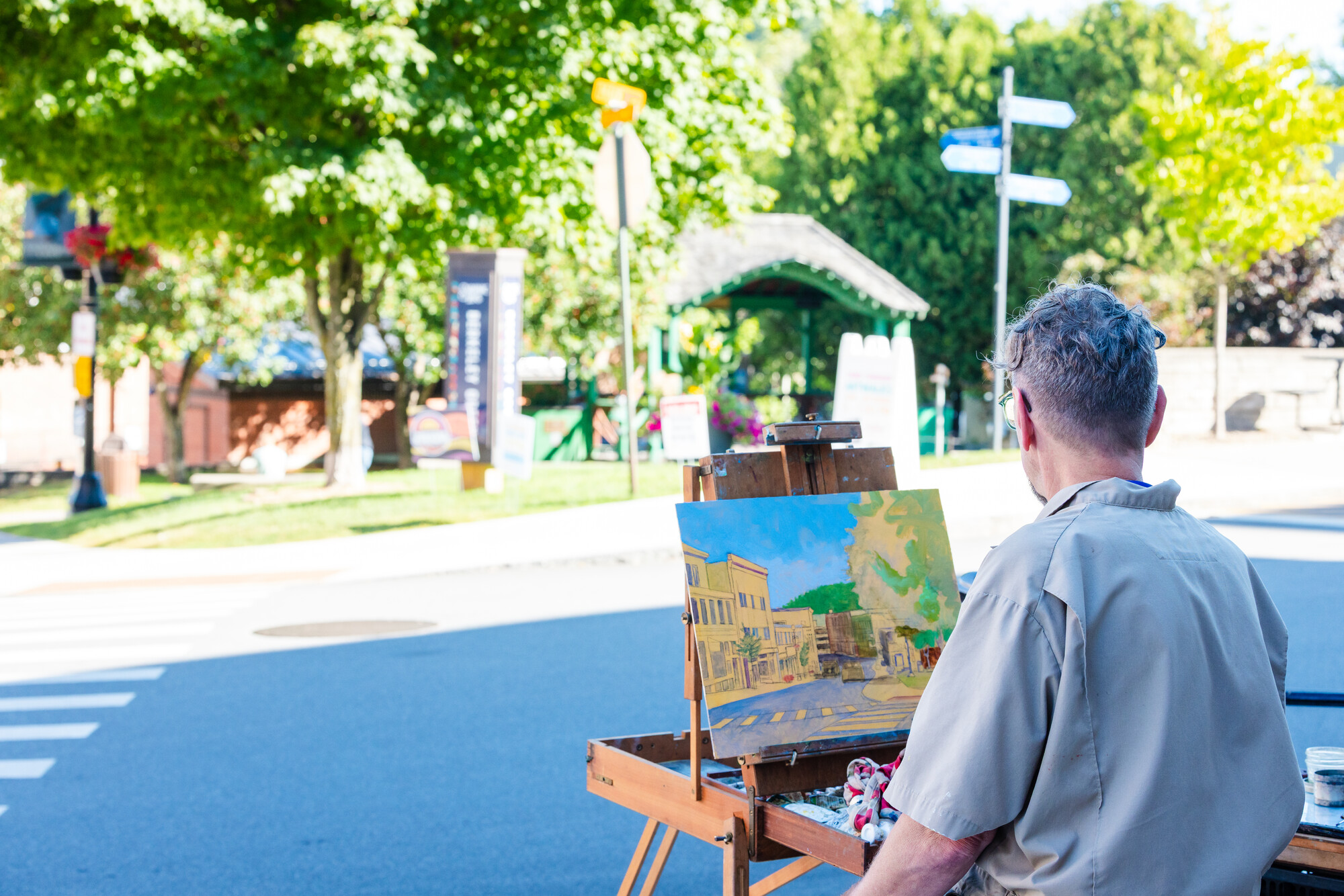 A plein air painter in Saranac Lake