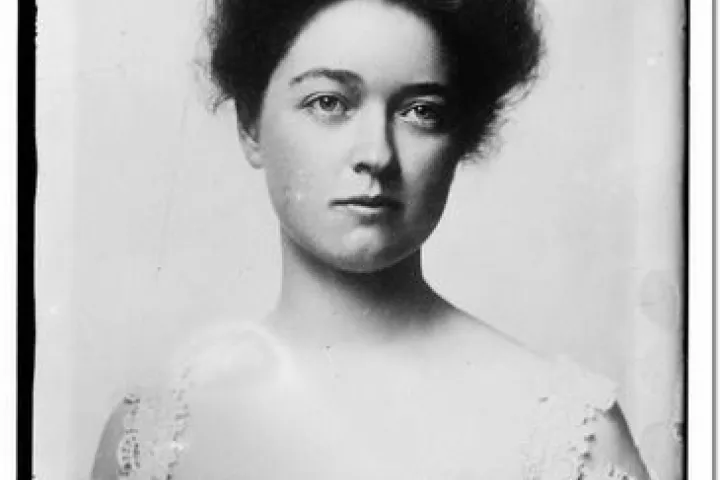 Antique photo of a woman