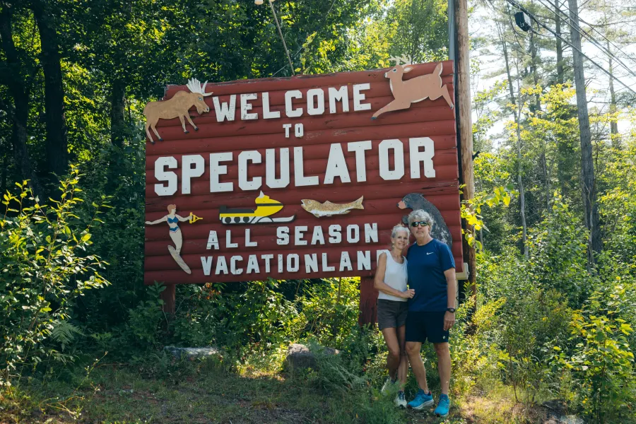 Welcome to Speculator sign.
